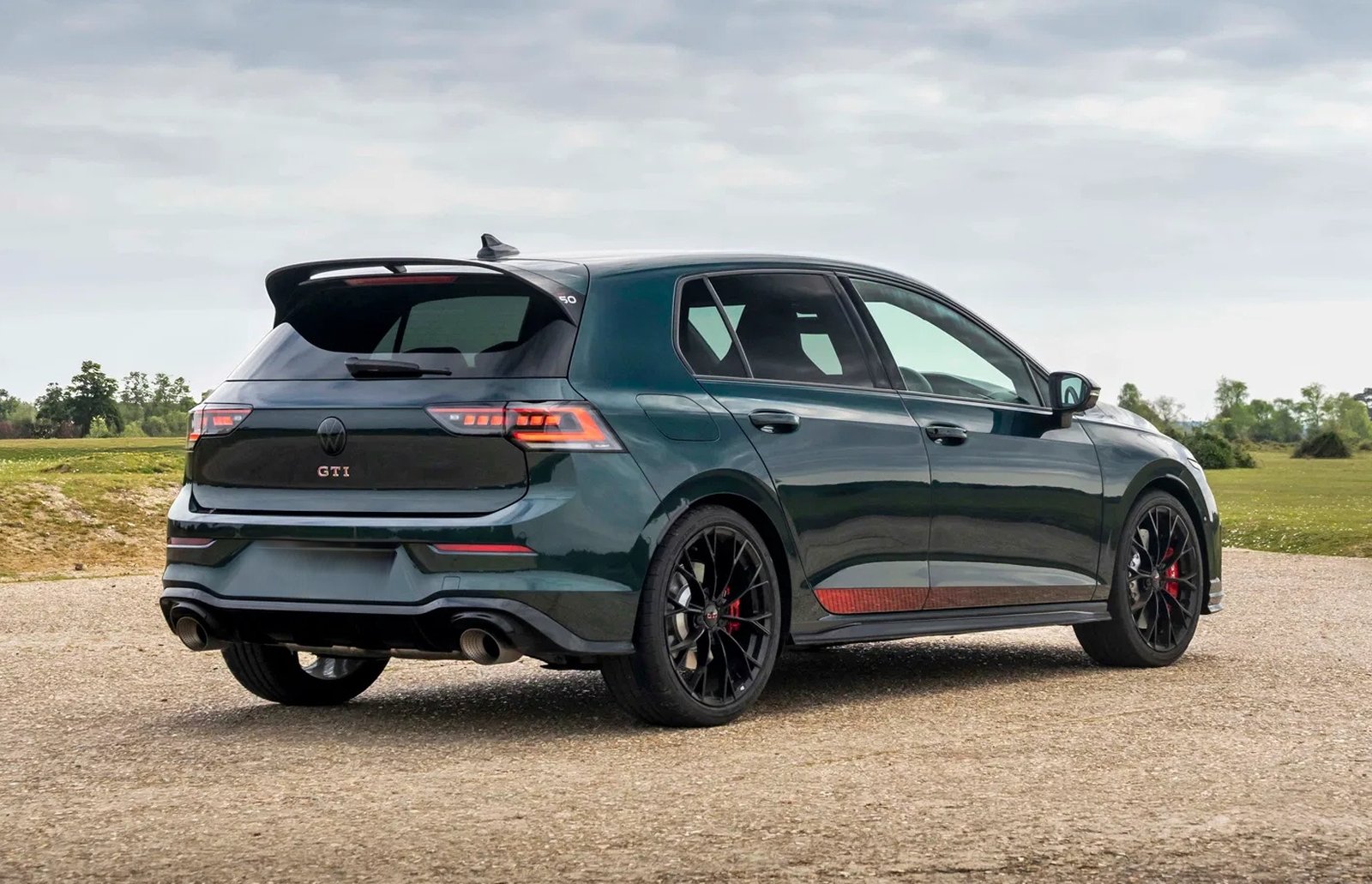 /media/0a2h34xn/vw_golf_3.jpg?width=737&height=545&v=1dd5cc6b3dbf640