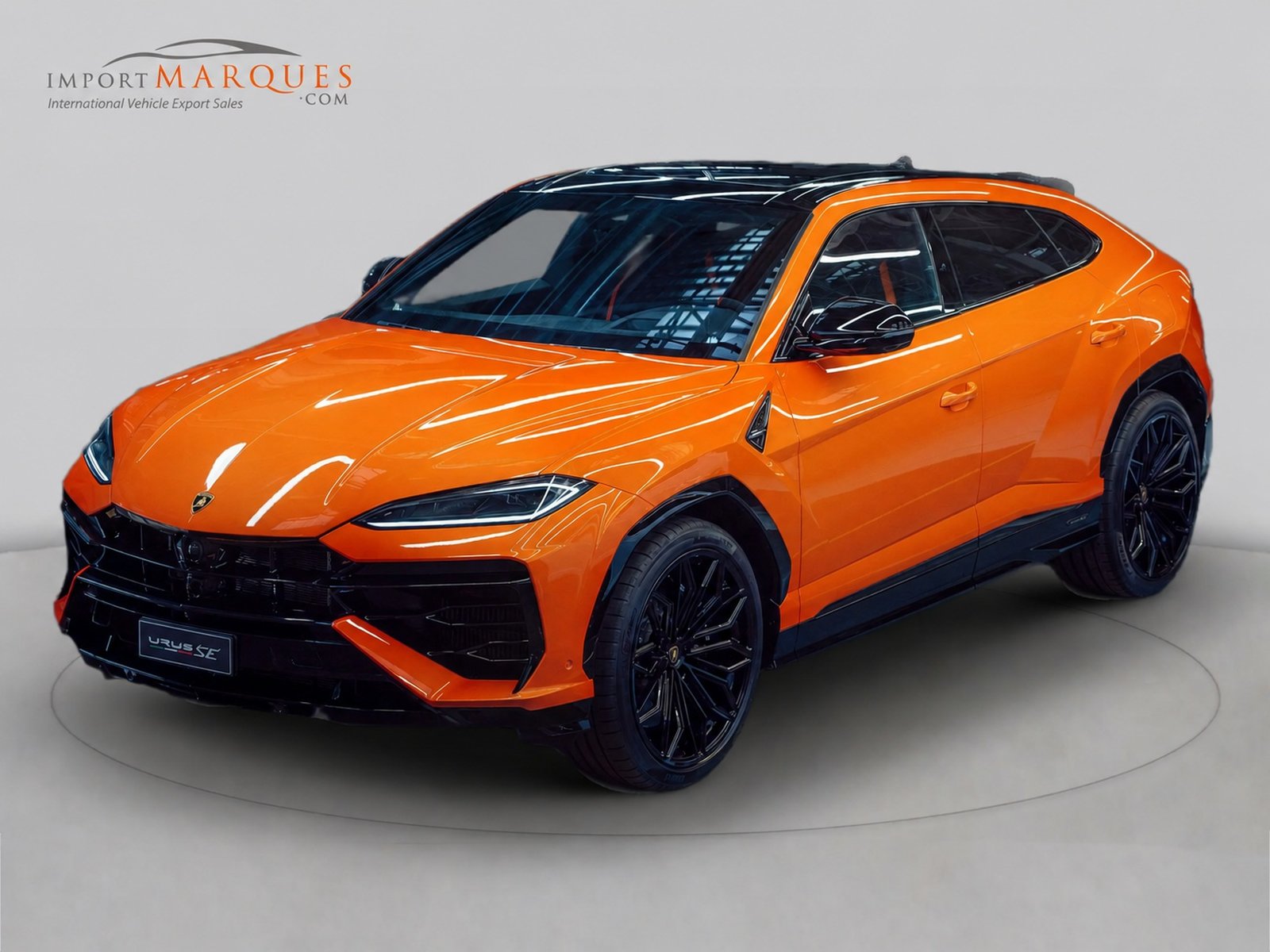 /media/2d0jjzmd/urus_se_2.jpg?width=737&height=545&v=1dd52a6bf3938b0