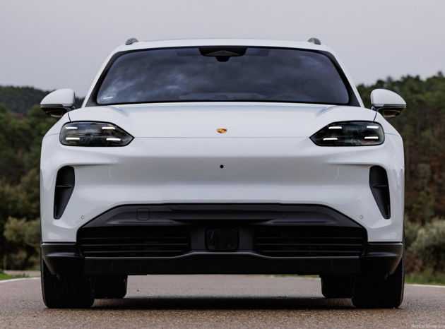 Porsche Cayenne Electric
