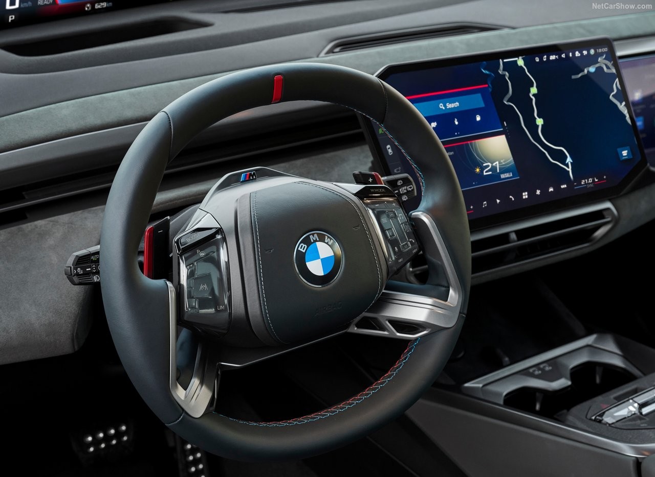 /media/mynbh0qj/bmwx5interior.jpg?width=737&height=545&v=1dd0a281fc49750