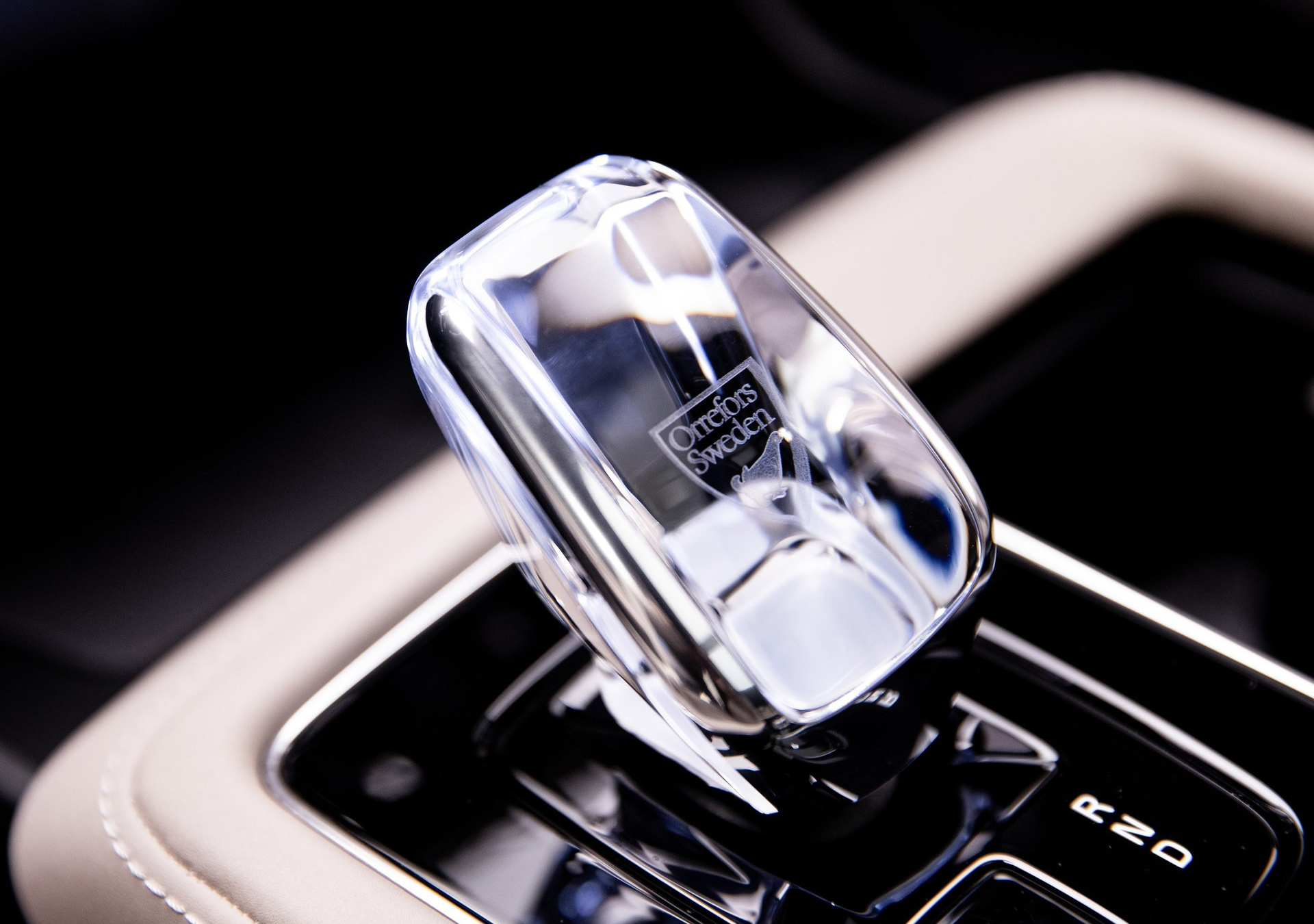 /media/wqnj44gu/volvo-xc90-2025-hd-7dc5f6341c6cd4a4b3c93225fe5e27daa65773e3d.png?width=737&height=545&v=1dd3afe5e036d50
