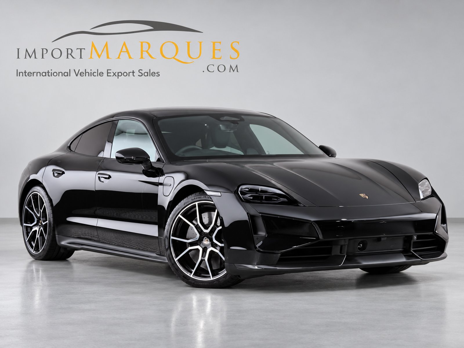 /media/y5ila2z3/porsche_taycan_1.jpg?width=737&height=545&v=1dd6326cc05eb70